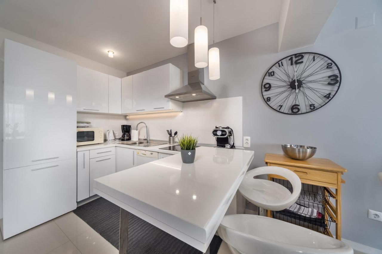 Apartments Sax Цриквеница Экстерьер фото
