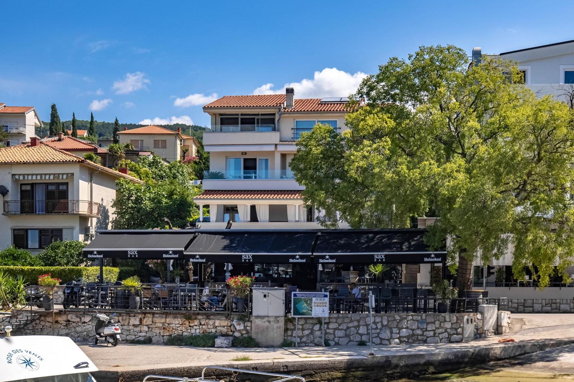 Apartments Sax Цриквеница Экстерьер фото